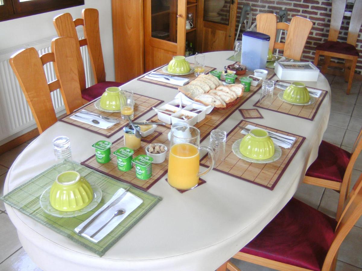 Au Fil De L'Eau Bed and Breakfast Saulzoir Eksteriør billede